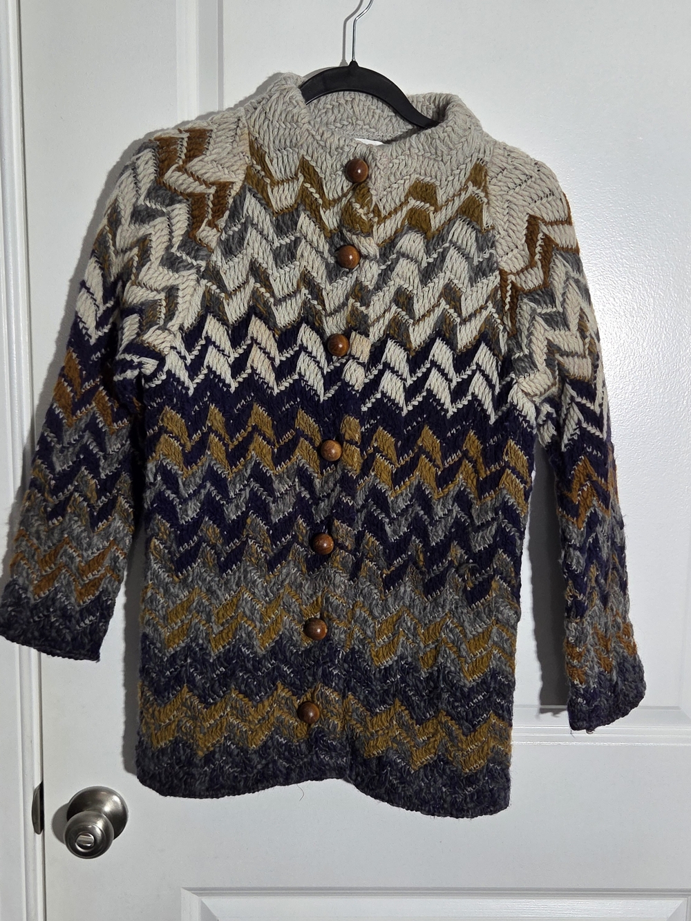 Dalton 100% Virgin Wool Vintage Button Up Cardigan Size Small